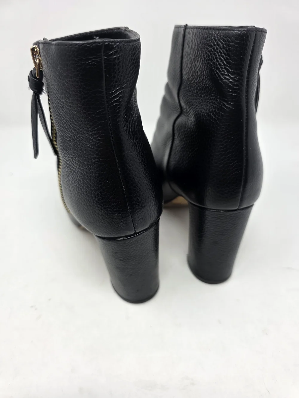 Kate Spade New York Knott Zip Boot Black Leather Ankle Booties Women’s 6B